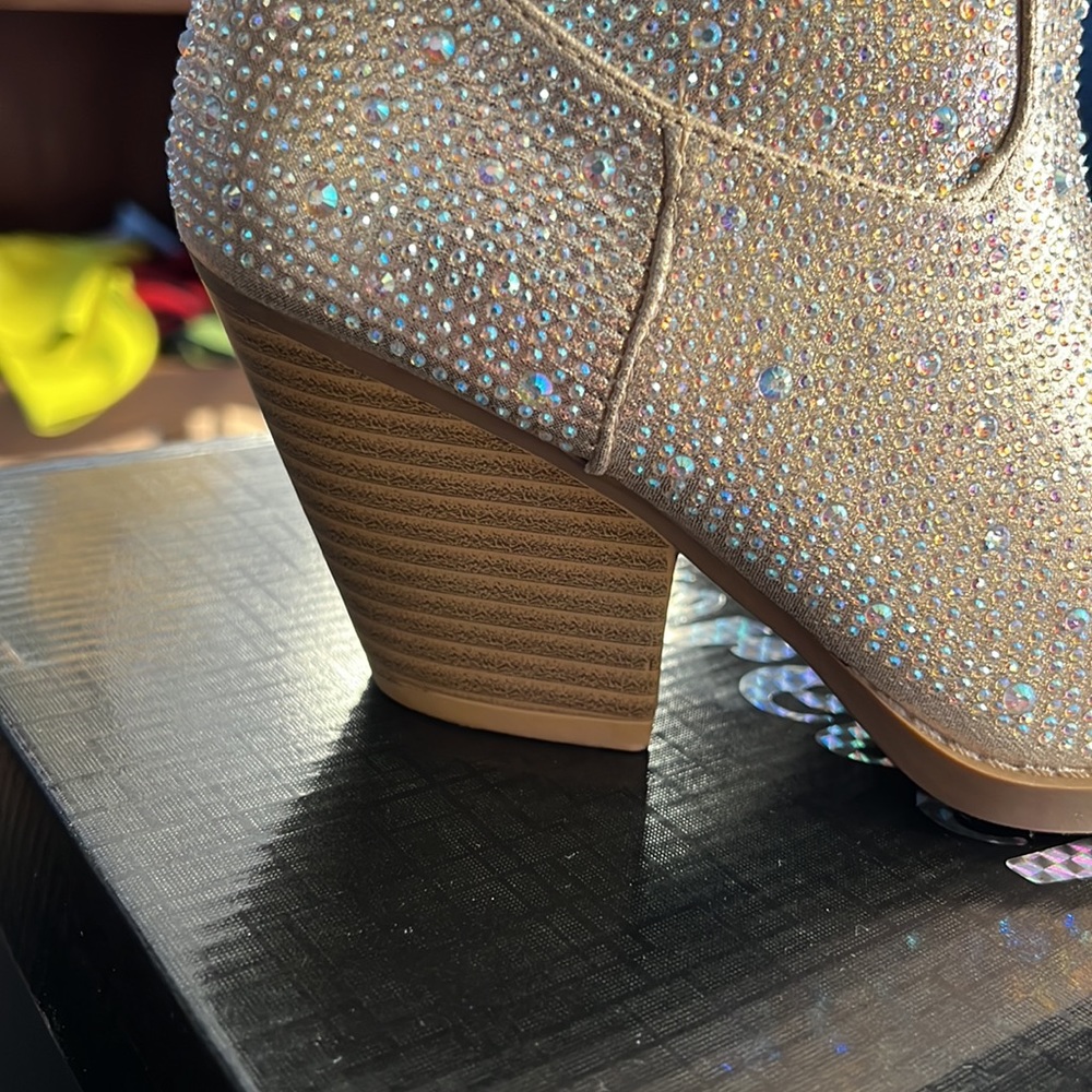 Champagne Bling Boots - Picture 3 of 5